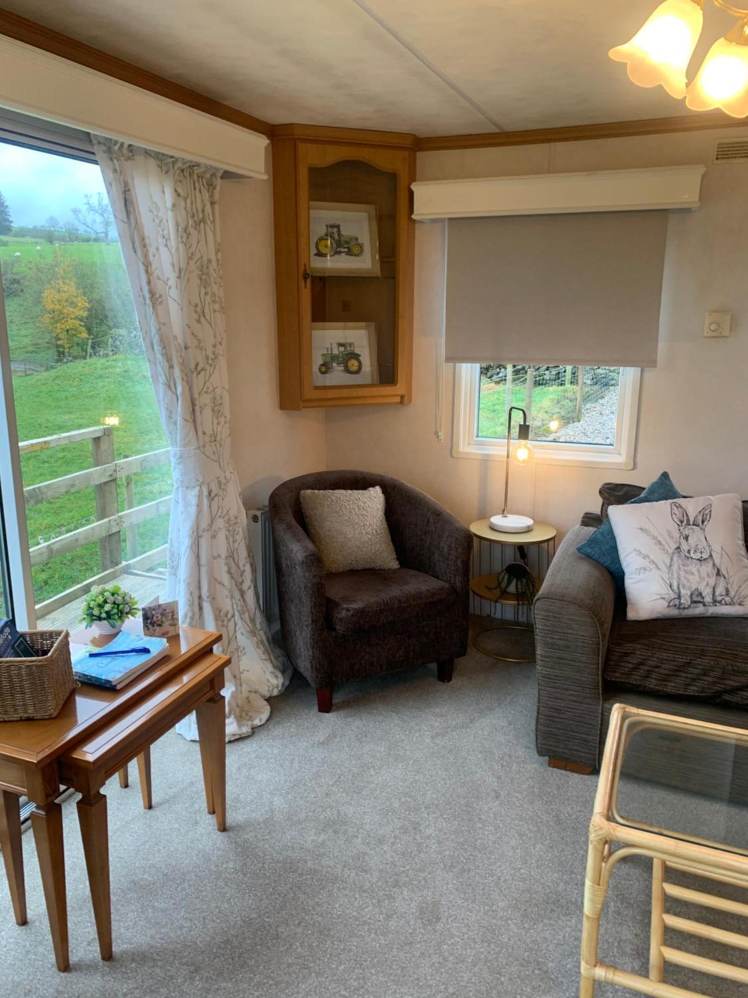 Dacre  Farm Stay Caravan On Working Farm מראה חיצוני תמונה